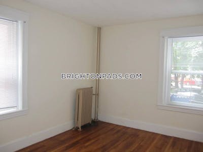 Brighton 2 Bed 1 Bath BOSTON Boston - $2,600 No Fee