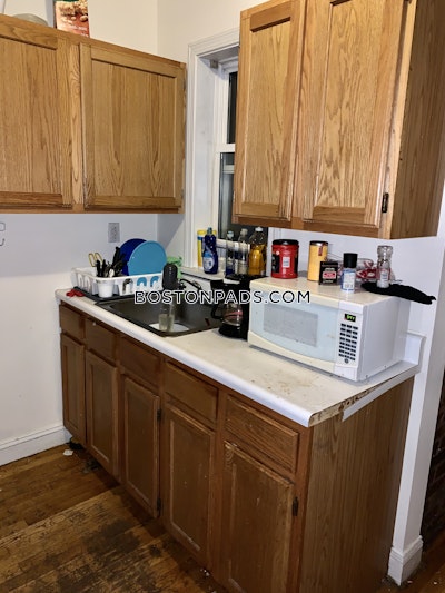 Mission Hill 4 Bed, 1 Bath Unit Boston - $4,300 No Fee