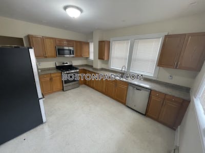 Dorchester 3 Beds 1 Bath Boston - $3,500 No Fee