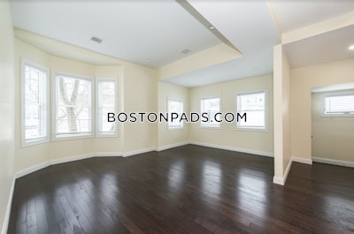 Medford 6 Bed 5.5 Bath MEDFORD  Tufts - $6,900 No Fee