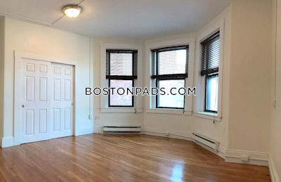 Back Bay 1 Bed 1 Bath BOSTON Boston - $3,200