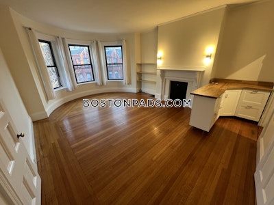 Back Bay 2 Beds 2 Baths Back Bay Boston - $4,500 No Fee