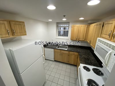 Fenway/kenmore 1 Bed 1 Bath Boston - $2,800 No Fee