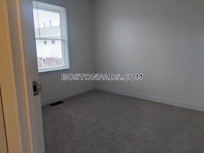 Roslindale 3 Beds No Bath Boston - $3,255