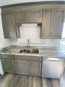 Wakefield 1 Bed 1 Bath - $2,200 No Fee