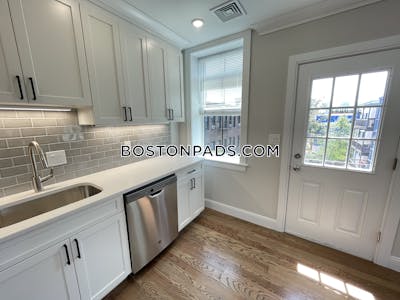 East Boston 4 Beds 2 Baths Boston - $4,550 No Fee