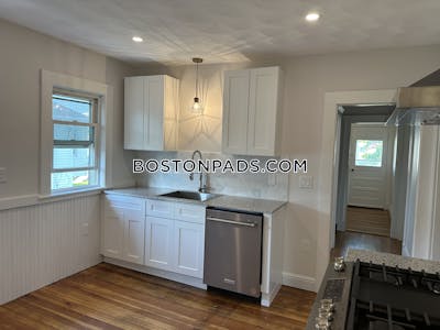 Medford 4 Bed 1 Bath MEDFORD  Tufts - $5,600 No Fee