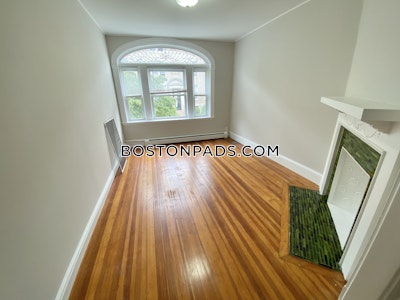 Brighton 4 Beds 1 Bath Brighton Boston - $5,000 No Fee