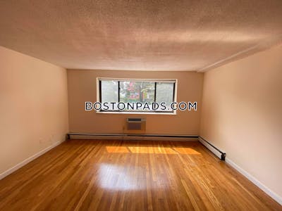Cambridge 0 Bed 1 Bath CAMBRIDGE  Mt. Auburn/brattle/ Fresh Pond - $2,200 No Fee