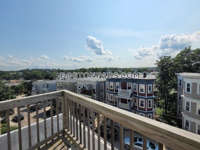 Dorchester 3 Bed 1 Bath BOSTON Boston - $2,895 No Fee