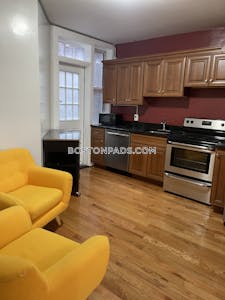 North End 2 Bed 1 Bath BOSTON Boston - $3,275 No Fee