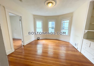 Dorchester 4 Bed 2 Bath BOSTON Boston - $3,900 No Fee