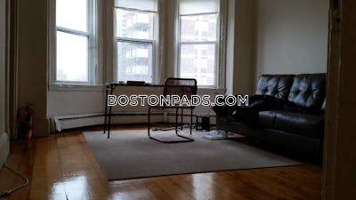 Mission Hill 3 Beds 1 Bath Boston - $4,300 No Fee
