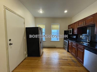 Mission Hill Spacious 3 Bed 1 Bath on Tremont St in BOSTON Boston - $4,200 No Fee