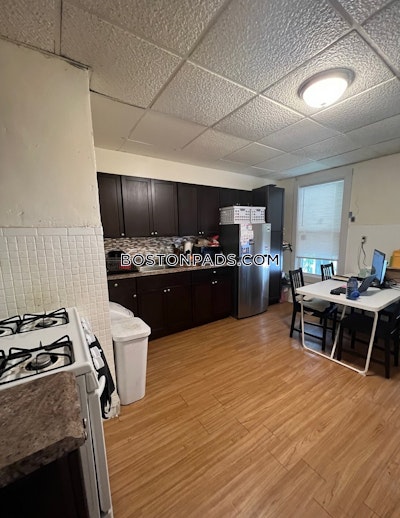 East Boston 2 Bed 1 Bath BOSTON Boston - $2,200 No Fee