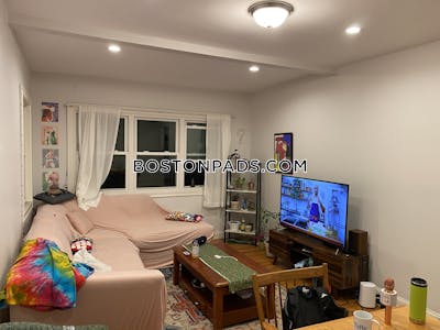Medford 7 Bed 2 Bath MEDFORD  Tufts - $9,100 No Fee