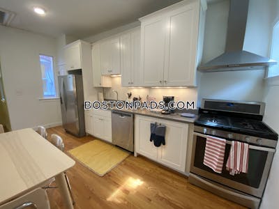 Fort Hill Captivating Modern 4 Bedroom 1.5 Bathroom Apartment for Rent 9/1 Boston - $4,800 No Fee