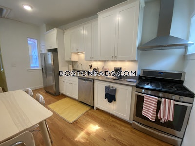 Fort Hill Captivating Modern 4 Bedroom 1.5 Bathroom Apartment for Rent 9/1 Boston - $4,800 No Fee
