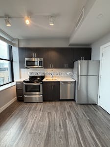 Lynn 1 Bed 1 Bath - $2,250 No Fee