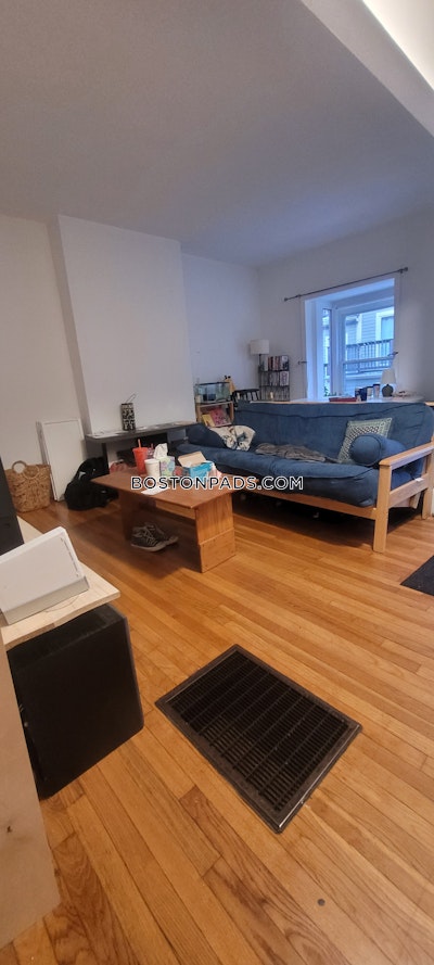 Mission Hill 6 Beds 4 Baths Boston - $9,000 No Fee