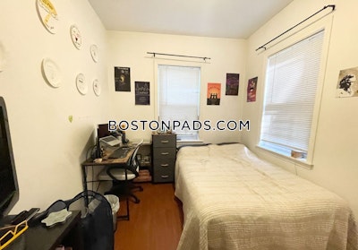 Mission Hill 4 Bed, 1.5 Bath Unit Boston - $4,875 No Fee
