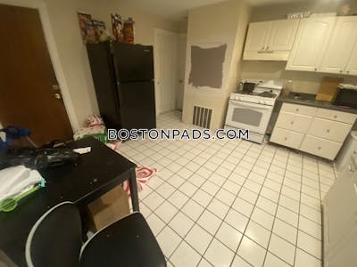 Mission Hill Spacious 4 bed 1.5 bath available NOW on Bucknam St in Mission Hill!  Boston - $4,800 No Fee