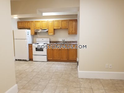 Fenway/kenmore 3 Bed, 1 Bath Unit Boston - $3,995 No Fee
