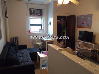 Fenway/kenmore Apartment for rent Studio 1 Bath Boston - $2,650 No Fee