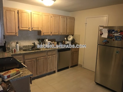 Brookline 2 Bed 1 Bath BROOKLINE- COOLIDGE CORNER $3,500  Coolidge Corner - $3,500 No Fee
