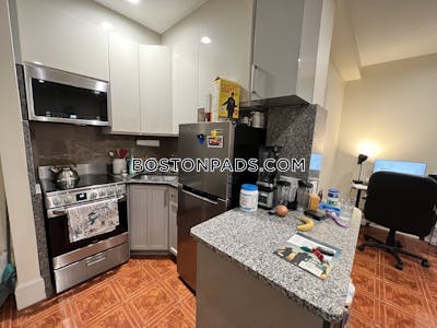 Brookline 1 Bed 1 Bath  Coolidge Corner - $2,600 No Fee