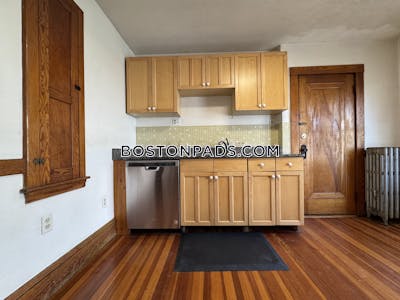 Arlington Apartment for rent 3 Bedrooms 1 Bath - $3,400 No Fee