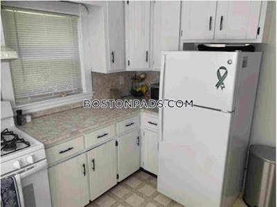 Brookline Apartment for rent 3 Bedrooms 1 Bath  Beaconsfield - $4,450 No Fee