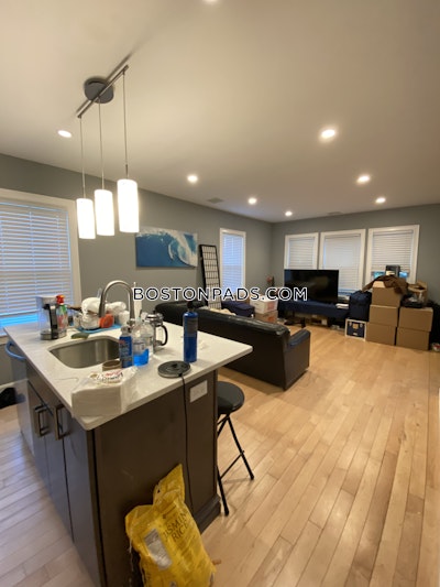 Fort Hill Apartment for rent 3 Bedrooms 1 Bath Boston - $3,500 No Fee