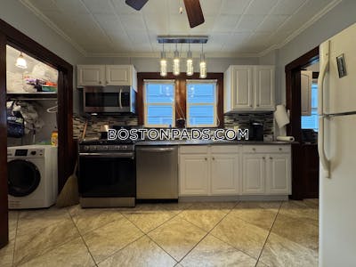Somerville Apartment for rent 2 Bedrooms 1 Bath  Magoun/ball Square - $3,200