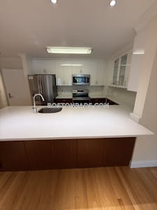 Brookline Apartment for rent 2 Bedrooms 2 Baths Coolidge Corner - $2,940 No Fee