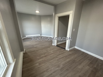 East Boston 3 bedroom 1 baths in BOSTON Boston - $2,700 No Fee