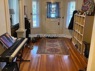 Roxbury Apartment for rent 1 Bedroom 1 Bath Boston - $2,500 No Fee