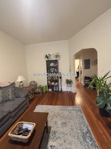 Brookline Apartment for rent 1 Bedroom 1 Bath Washington Square - $2,900 No Fee