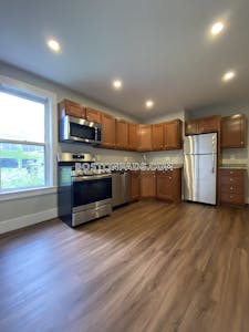 Cambridge 3 Beds 1 Bath Central Square/cambridgeport - $3,300 No Fee