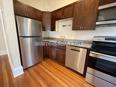 Brookline Apartment for rent 1 Bedroom 1 Bath Washington Square - $2,900 No Fee