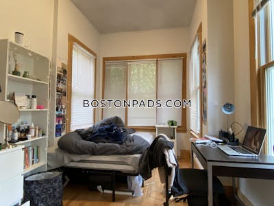 Somerville Apartment for rent 5 Bedrooms 1 Bath  Tufts - $5,000