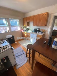 Somerville 4 Beds 1 Bath  Tufts - $5,200