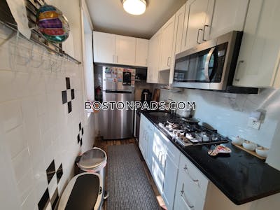 Brighton 3 Beds 1 Bath Boston - $3,450 50% Fee