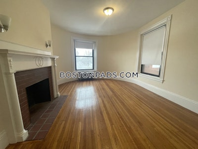 Back Bay Apartment for rent 1 Bedroom 1 Bath Boston - $2,800 No Fee