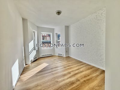 Fenway/kenmore 2 bedroom 1 baths in BOSTON Boston - $3,050 No Fee