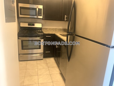 Brookline 2 Beds 1.5 Baths  Boston University - $3,800 No Fee