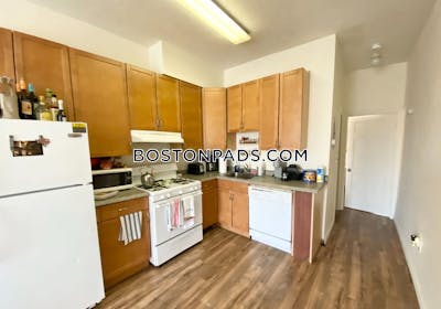 South End Apartment for rent 3 Bedrooms 1 Bath Boston - $5,000 No Fee